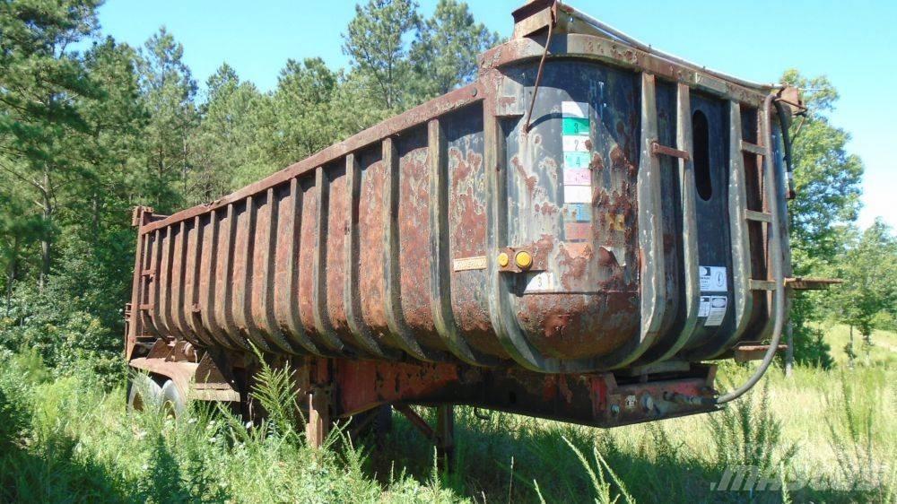 Fruehauf 26 Foot Remorque benne