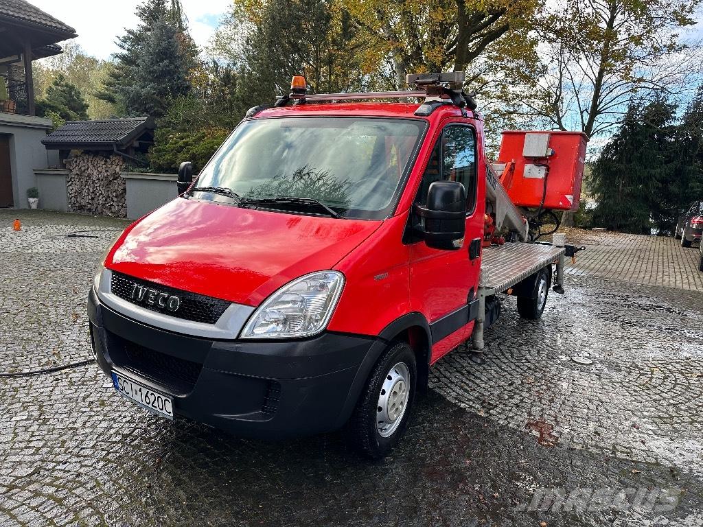 Iveco Daily 2.3 Camion nacelle