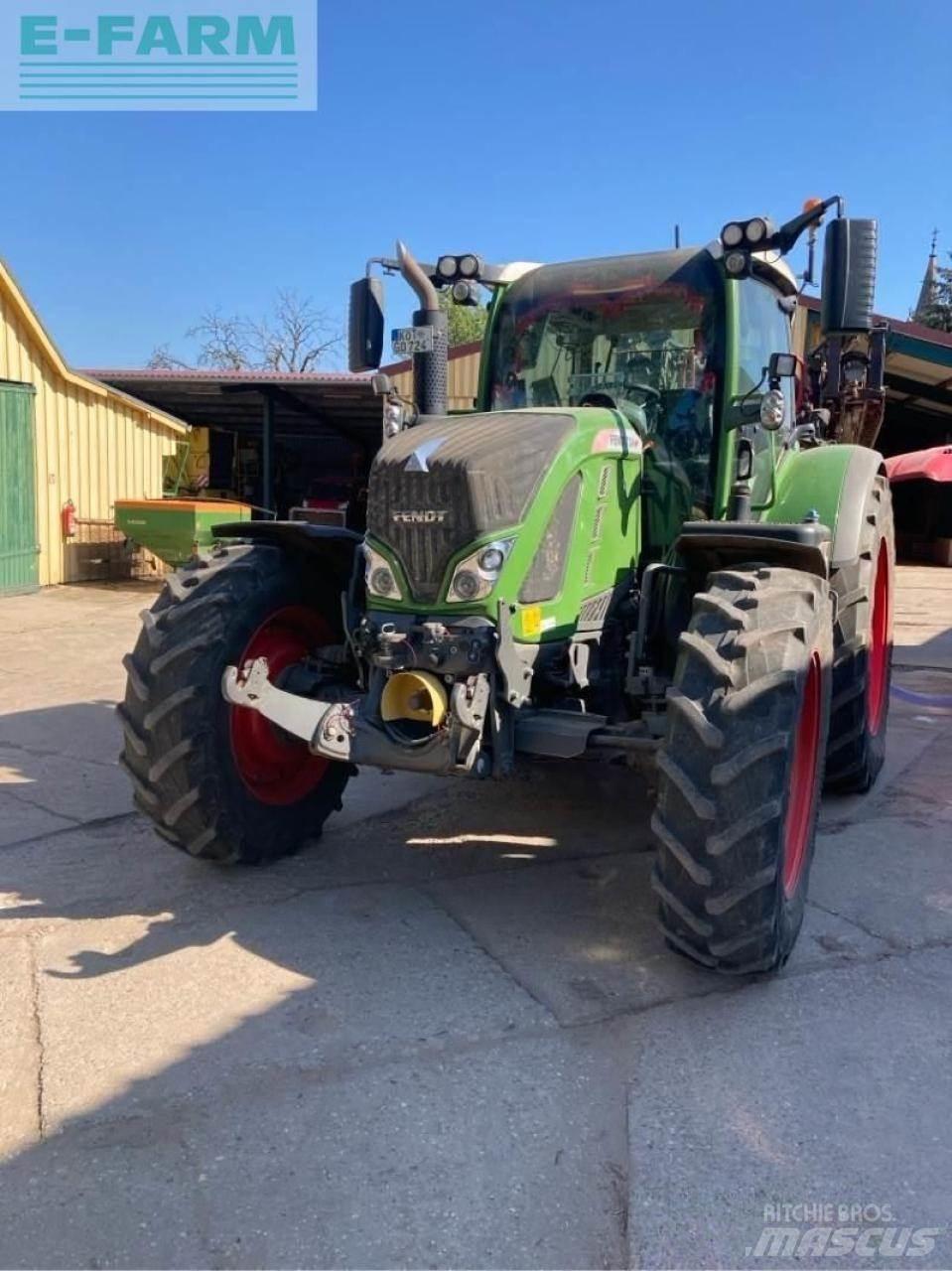 Fendt 724 vario Tracteur