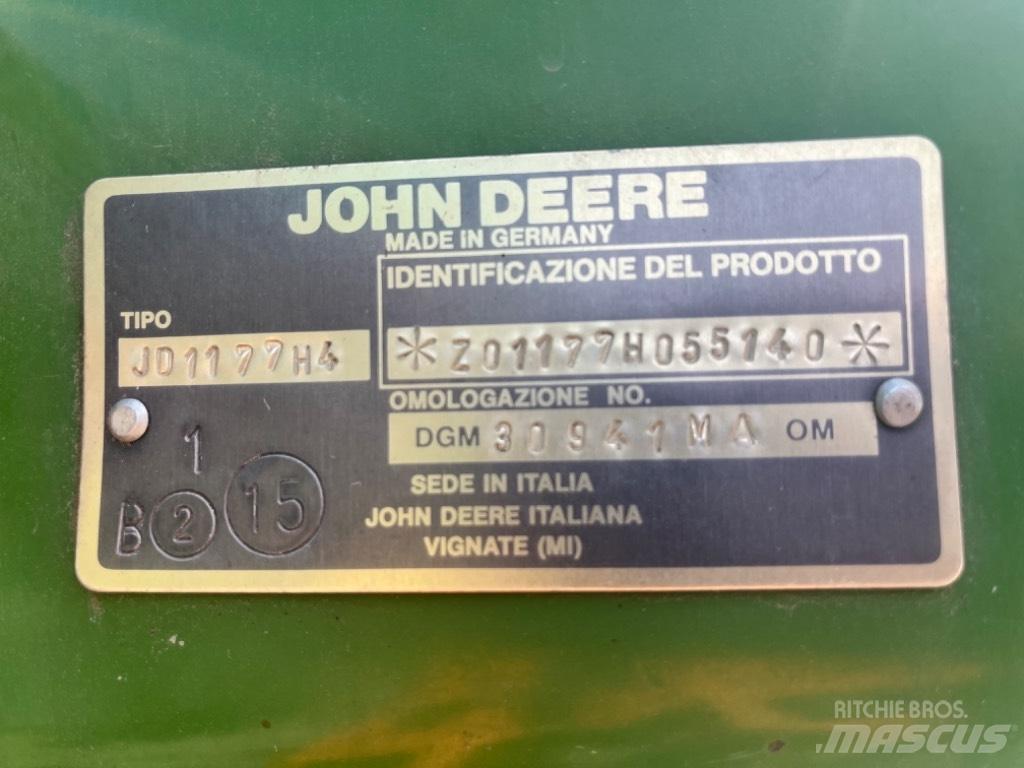 John Deere 1177 Moissonneuse batteuse
