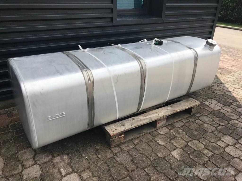 DAF 850 L Réservoirs de carburant et d'additifs