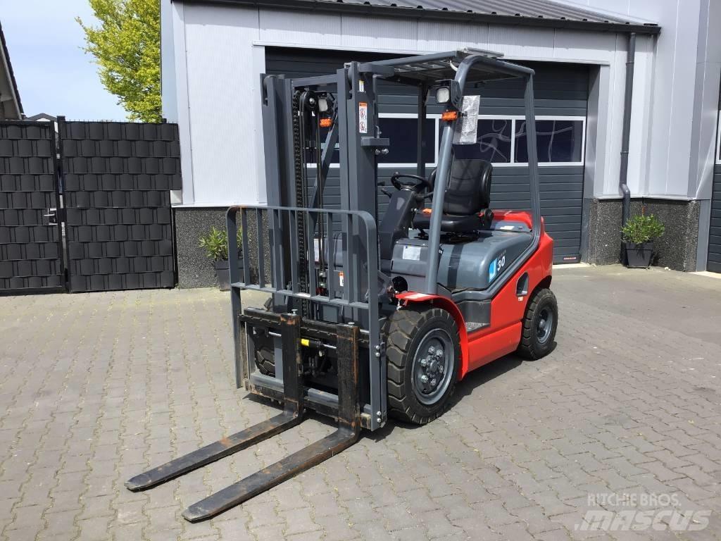  surestac FD30J Chariots diesel