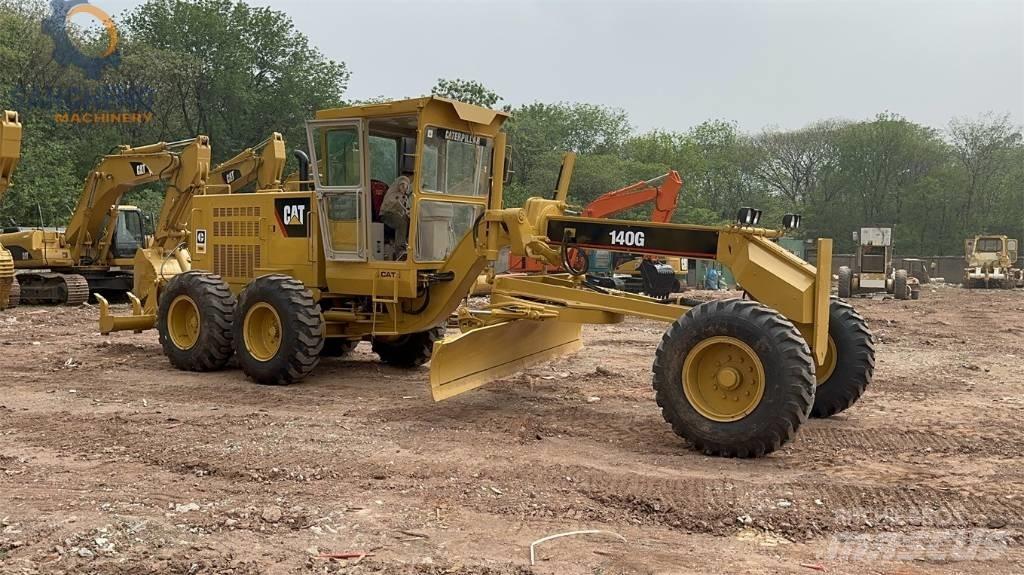 CAT 140 G Niveleuse