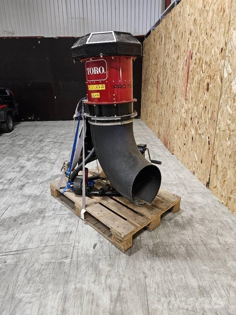 Toro ProForce Équipement d'élimination des débris