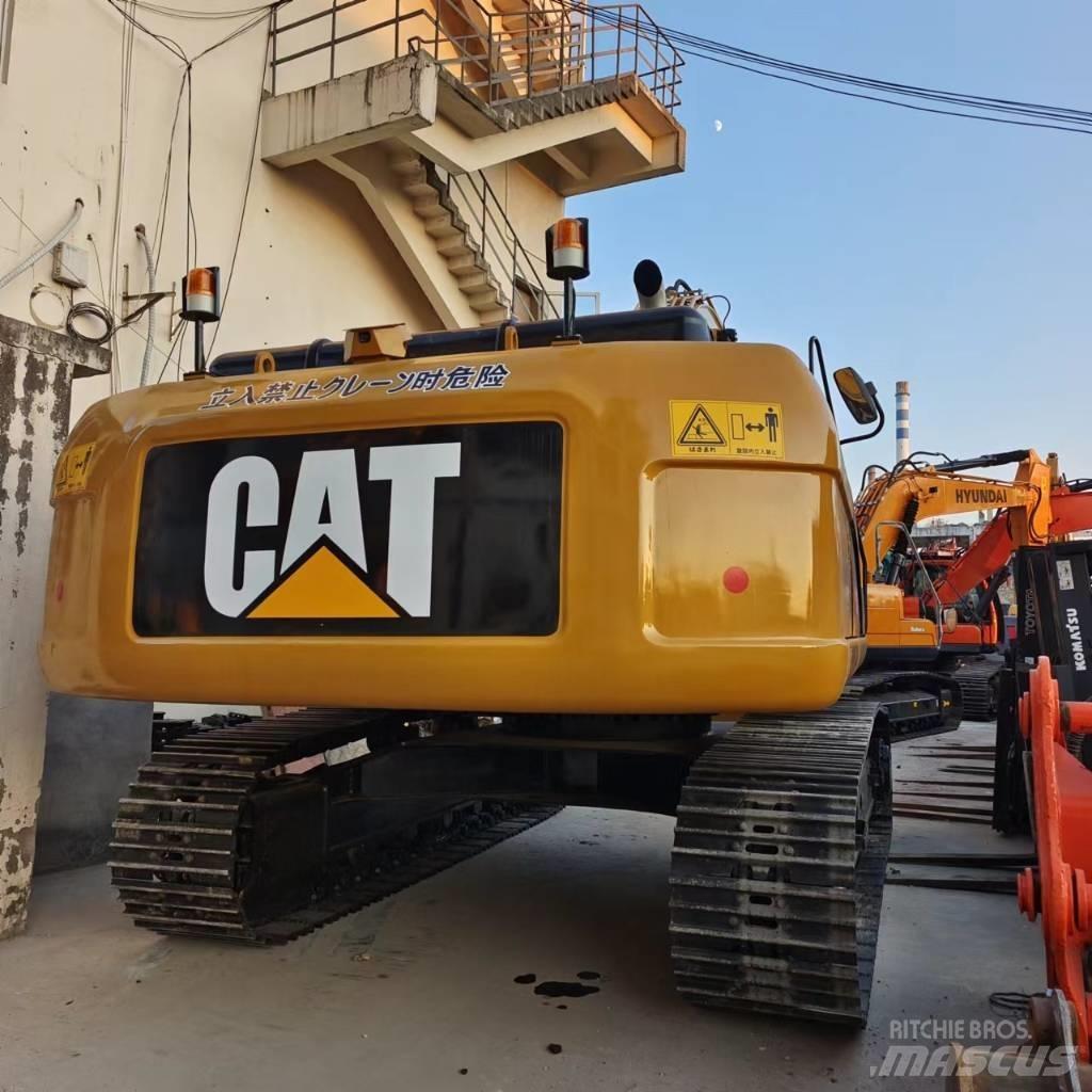 CAT 330 D Pelle sur chenilles
