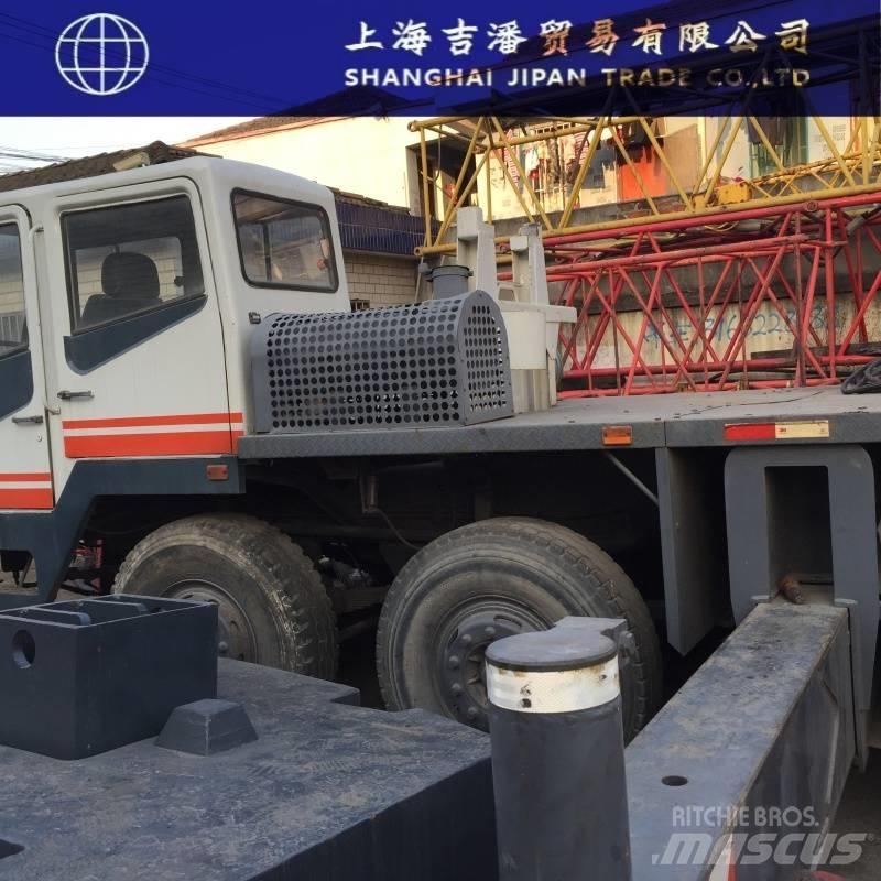 Zoomlion QY 50 Grues tout terrain