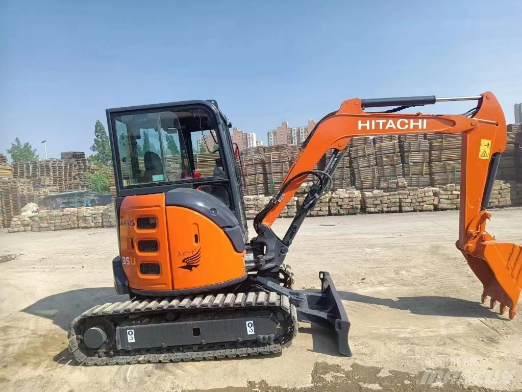 Hitachi ZX35-5A Mini pelle < 7t