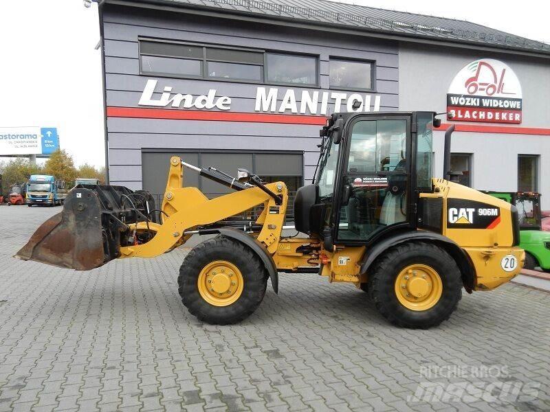 CAT ( CAT ) 906M Chargeuse sur pneus