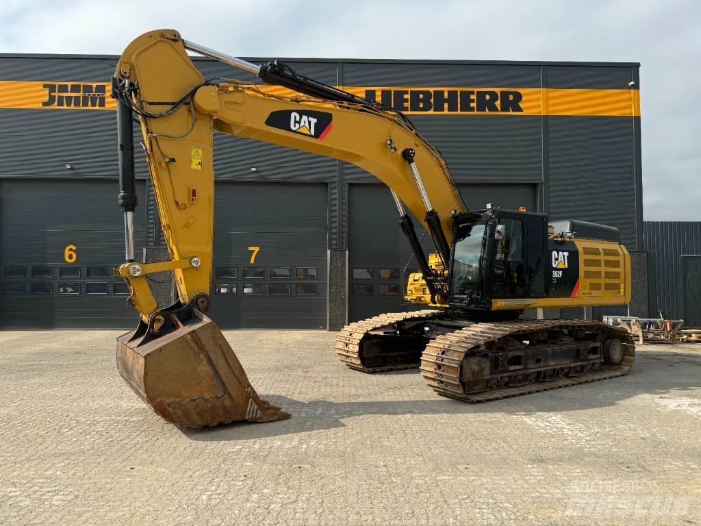 CAT 352 FXE Pelle sur chenilles