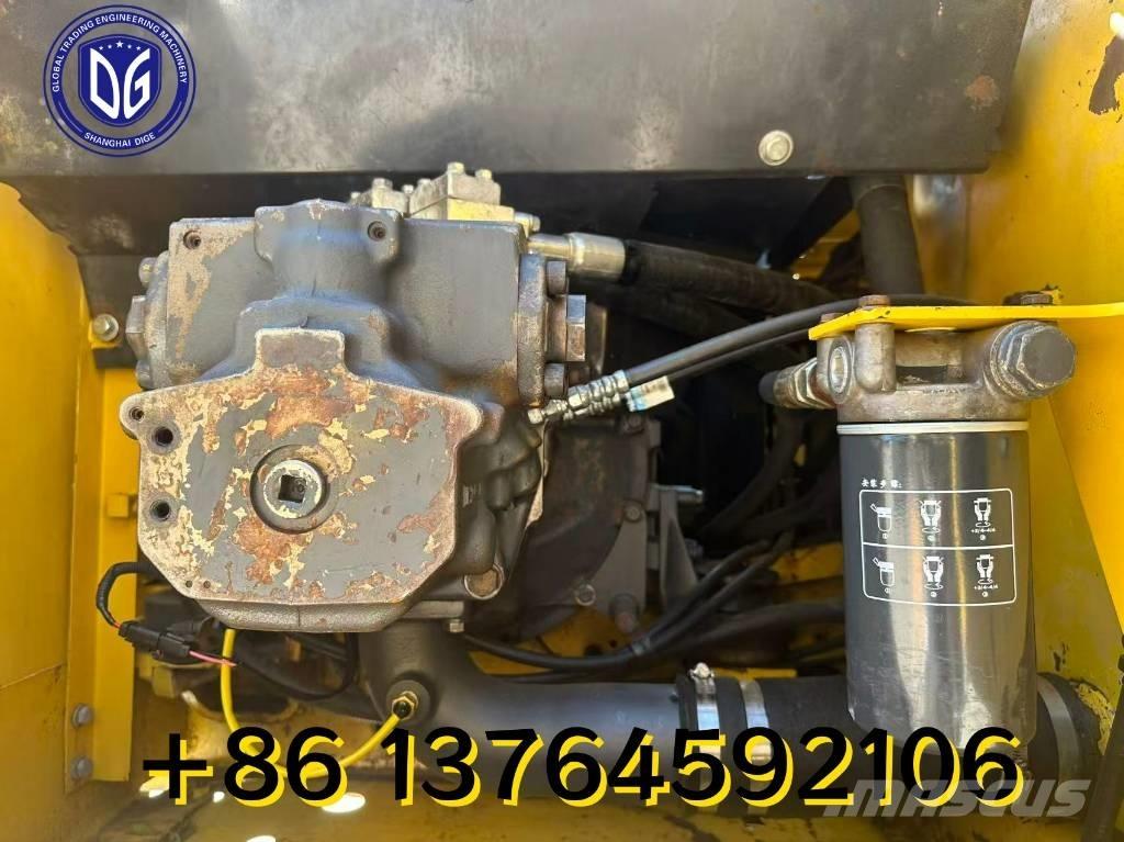 Komatsu PC 220 Pelle sur chenilles