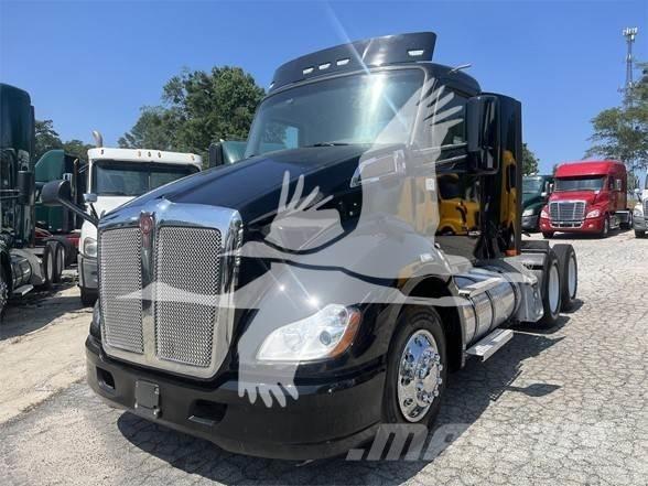 Kenworth T680 Tracteur routier