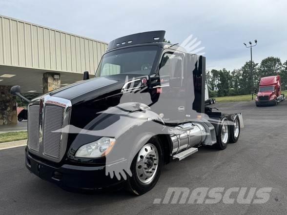 Kenworth T680 Tracteur routier