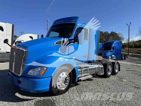 Kenworth T680 Tracteur routier