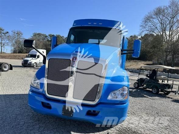 Kenworth T680 Tracteur routier