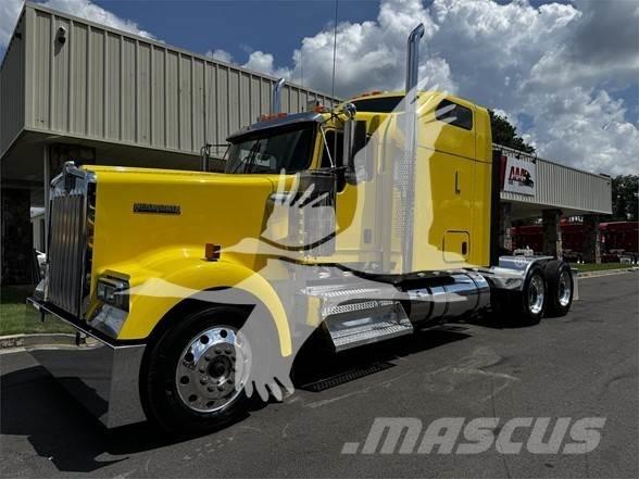 Kenworth W900 Tracteur routier
