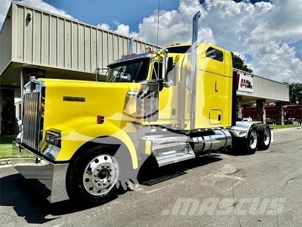 Kenworth W900 Tracteur routier