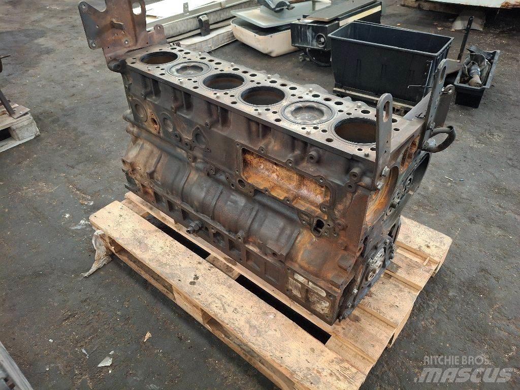 Mercedes-Benz 1843 Moteur