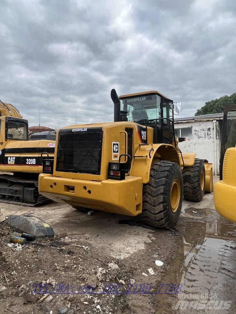 CAT 966L Chargeuse sur pneus