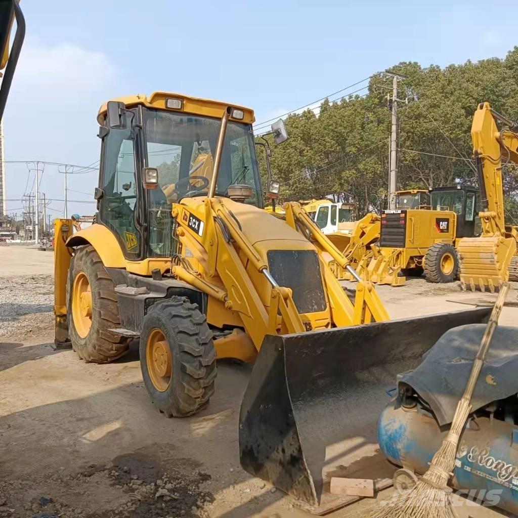 JCB 3CX Tractopelle