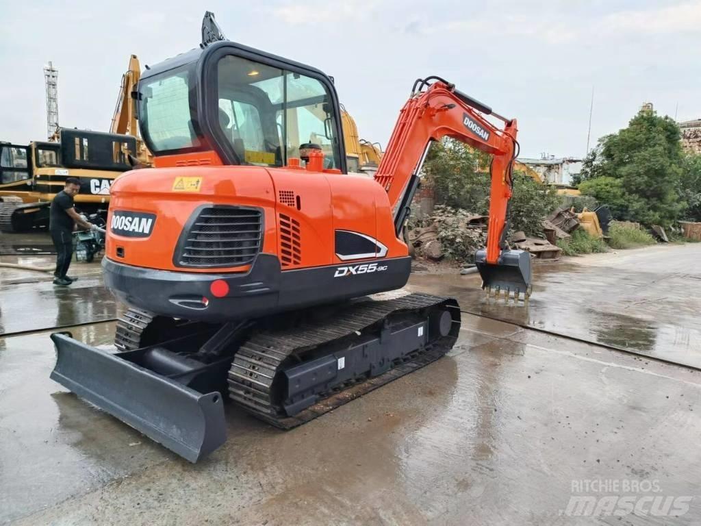 Doosan DX 55 Mini pelle < 7t