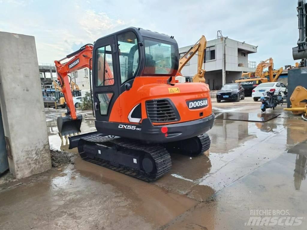 Doosan DX 55 Mini pelle < 7t