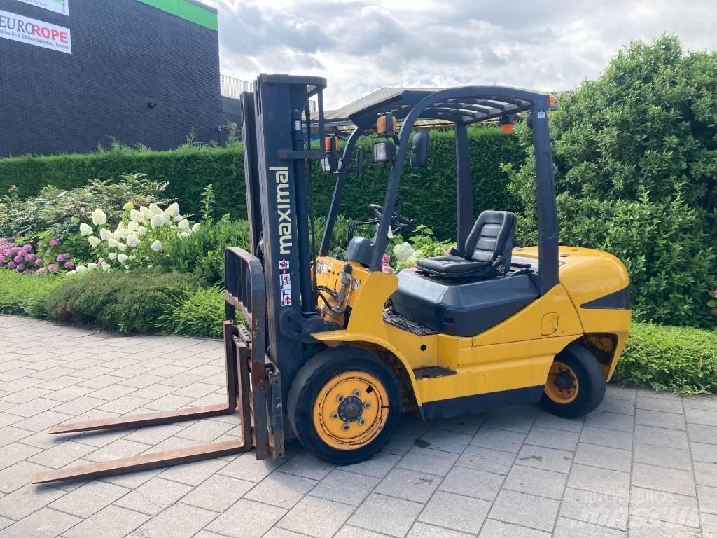 Maximal FD30T Chariots diesel