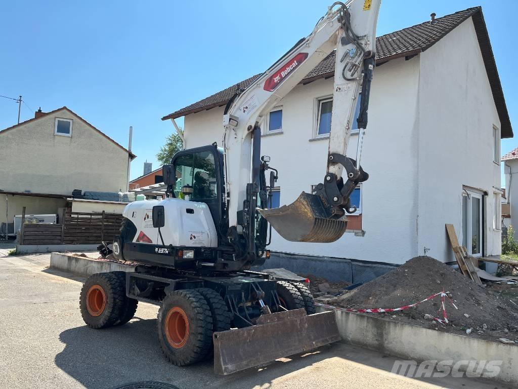 Bobcat E 57 W Pelle sur pneus