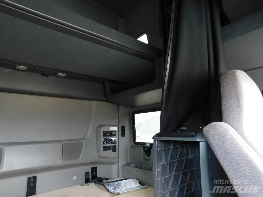 International LT 625 Tracteur routier