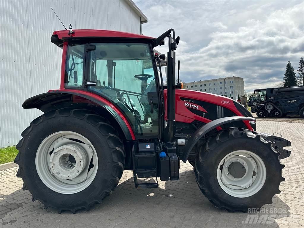 Valtra A105 MH Tracteur