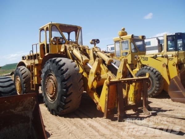 CAT 988 A Chargeuse sur pneus