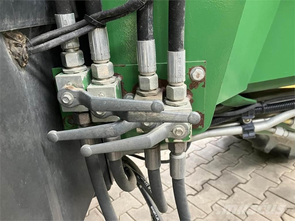 John Deere 6155R Tracteur