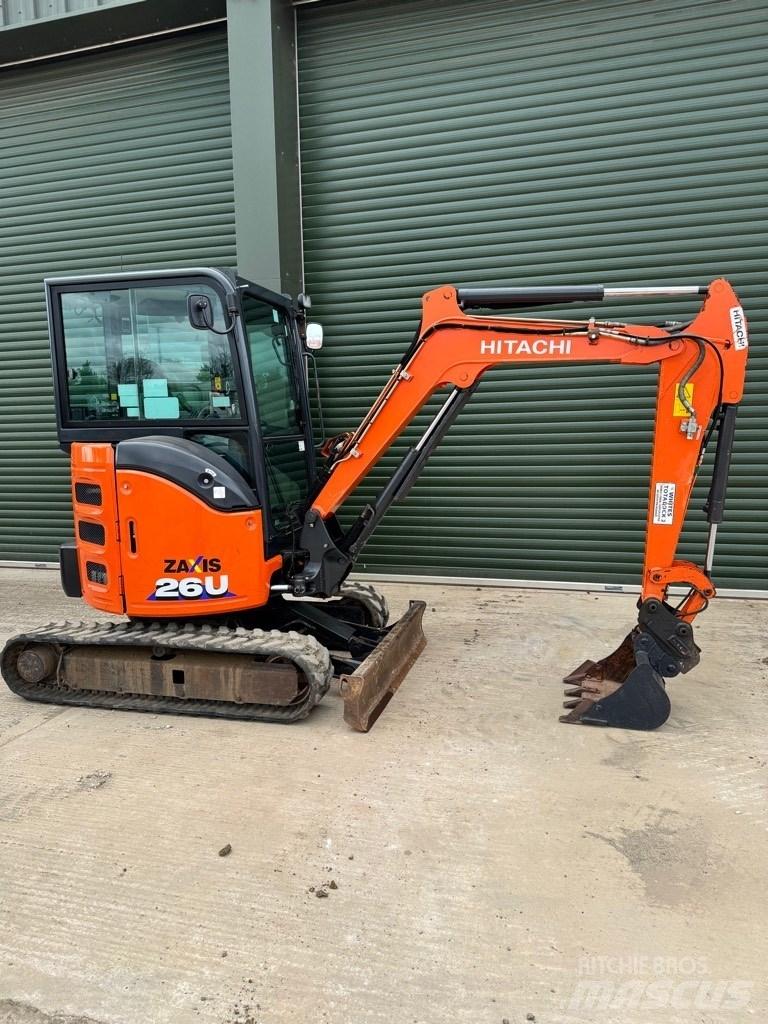 Hitachi 26U-6 CR Mini pelle < 7t