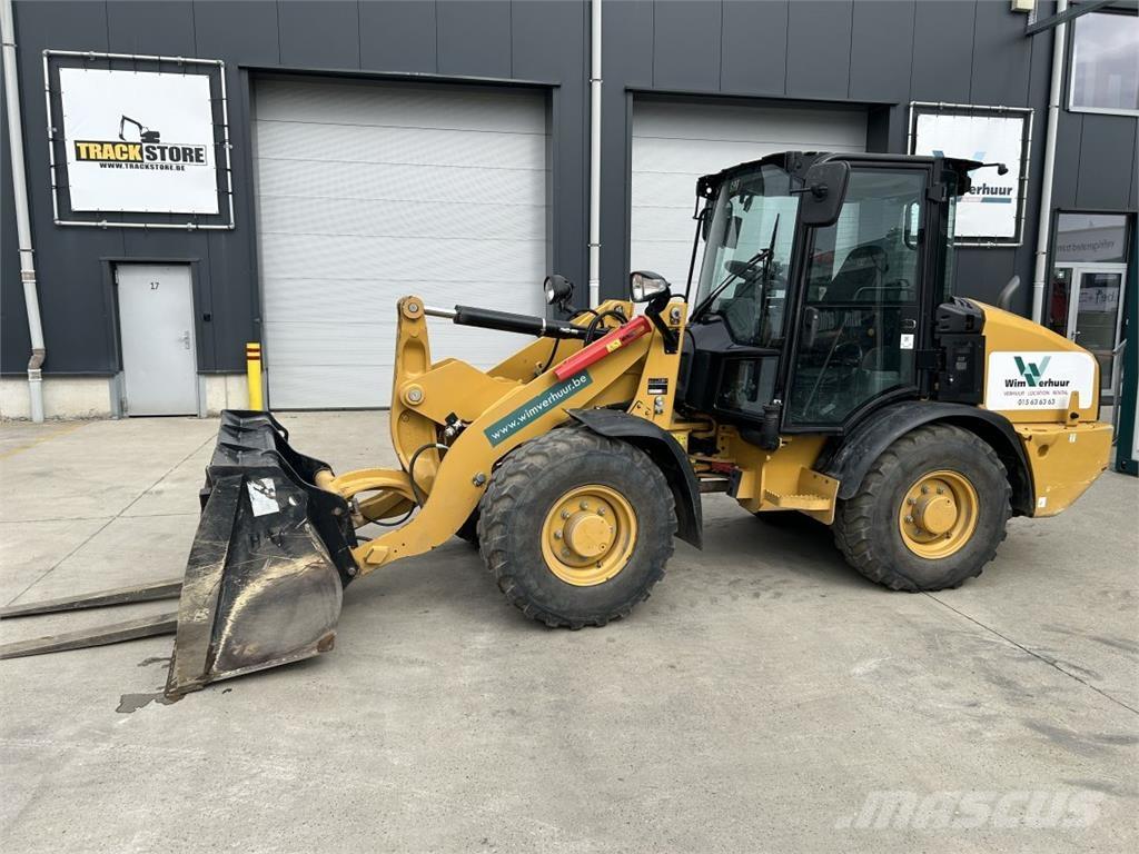 CAT 906M (8758) Chargeuse multifonction