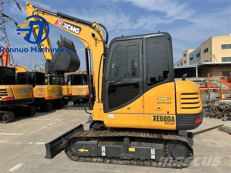 XCMG XE 60 DA Mini pelle < 7t