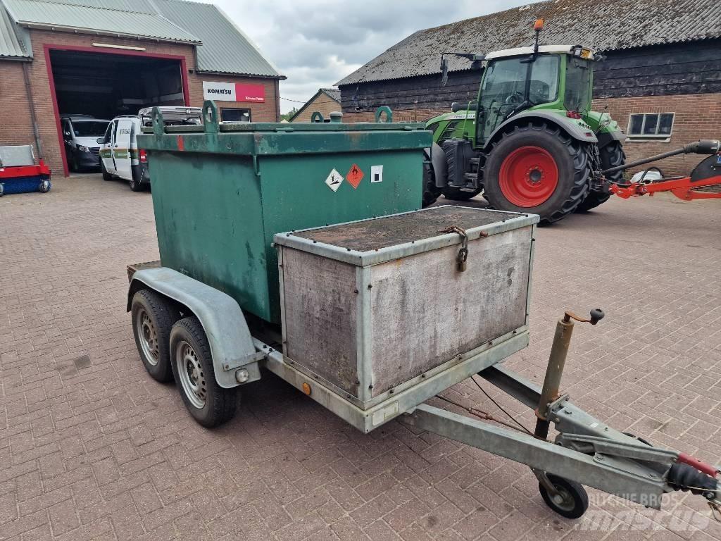  Mobiele dieseltank Autres équipements pour tracteur
