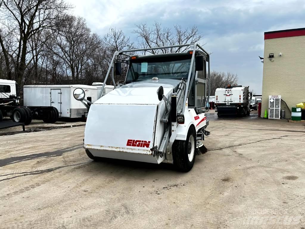 Elgin Pelican NP Camion balayeur
