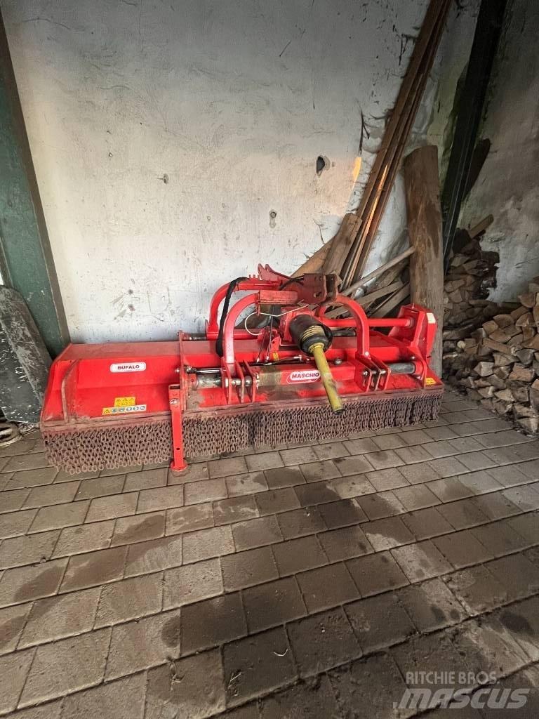 Maschio Bufalo 280 Broyeur / Gyrobroyeur / Epareuse