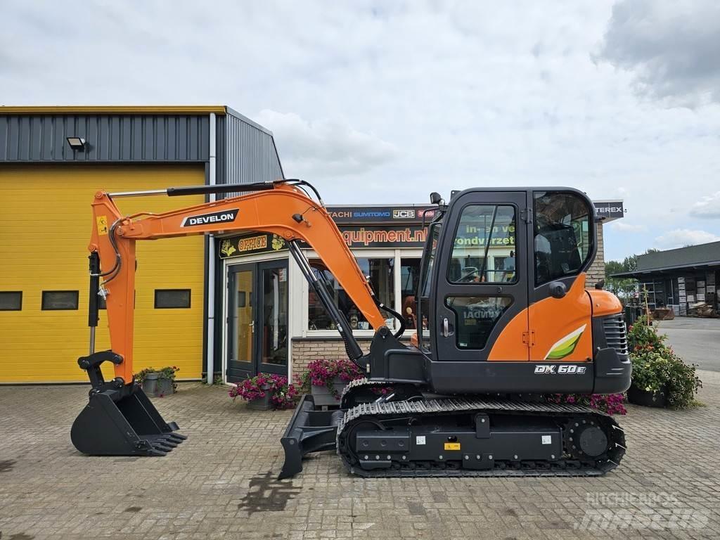 Develon DX60E-10N Mini pelle < 7t