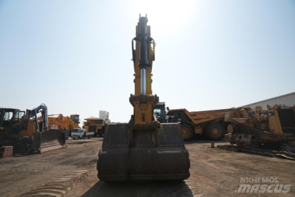 CAT 395 Pelle sur chenilles