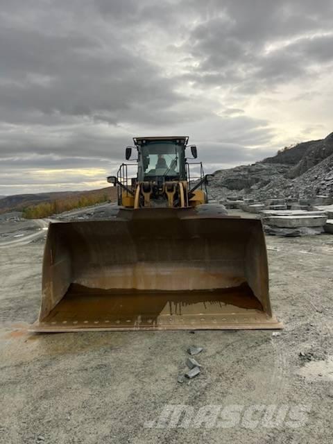 CAT 980M Chargeuse sur pneus