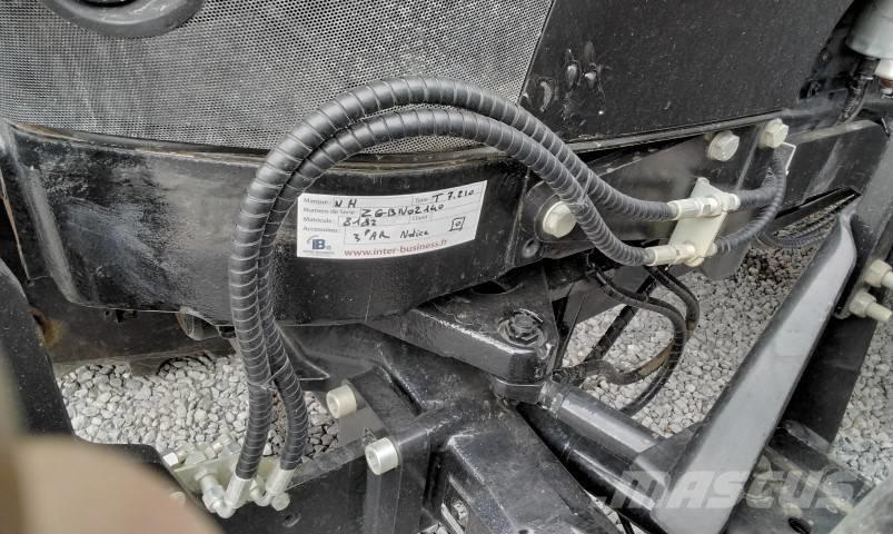 New Holland T 7.210 Tracteur