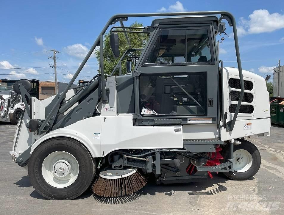 Elgin Pelican NP Camion balayeur
