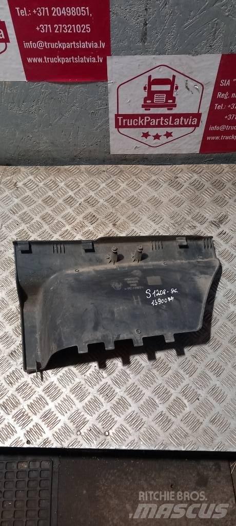 Scania 94 D.   1390074 Cabines