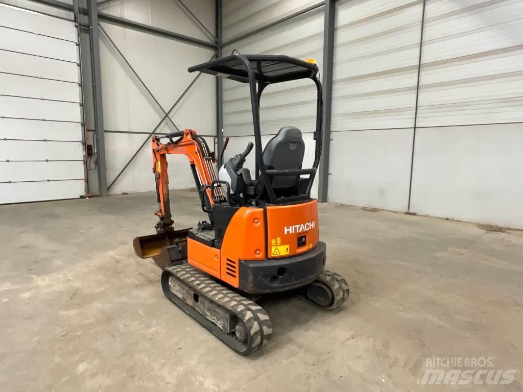 Hitachi ZX 19 U-5 A Mini pelle < 7t