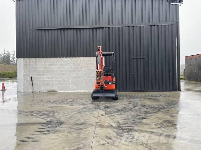 Kubota U 17-3 Mini pelle < 7t
