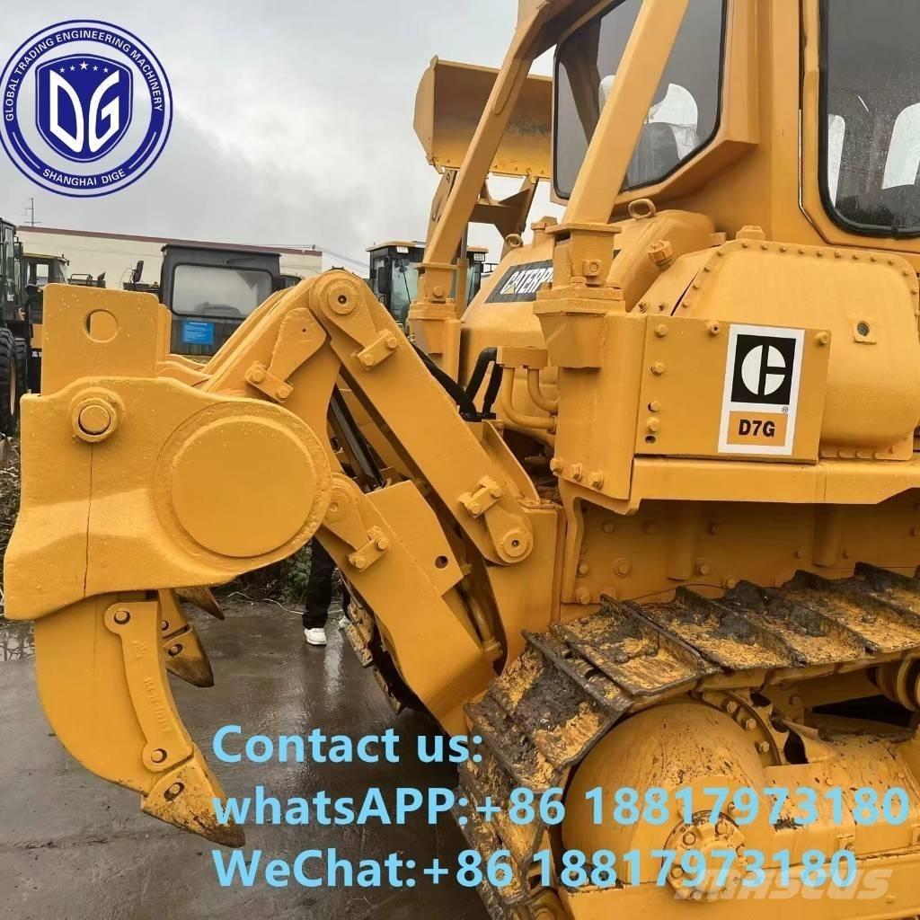 CAT D 7 G Niveleuse
