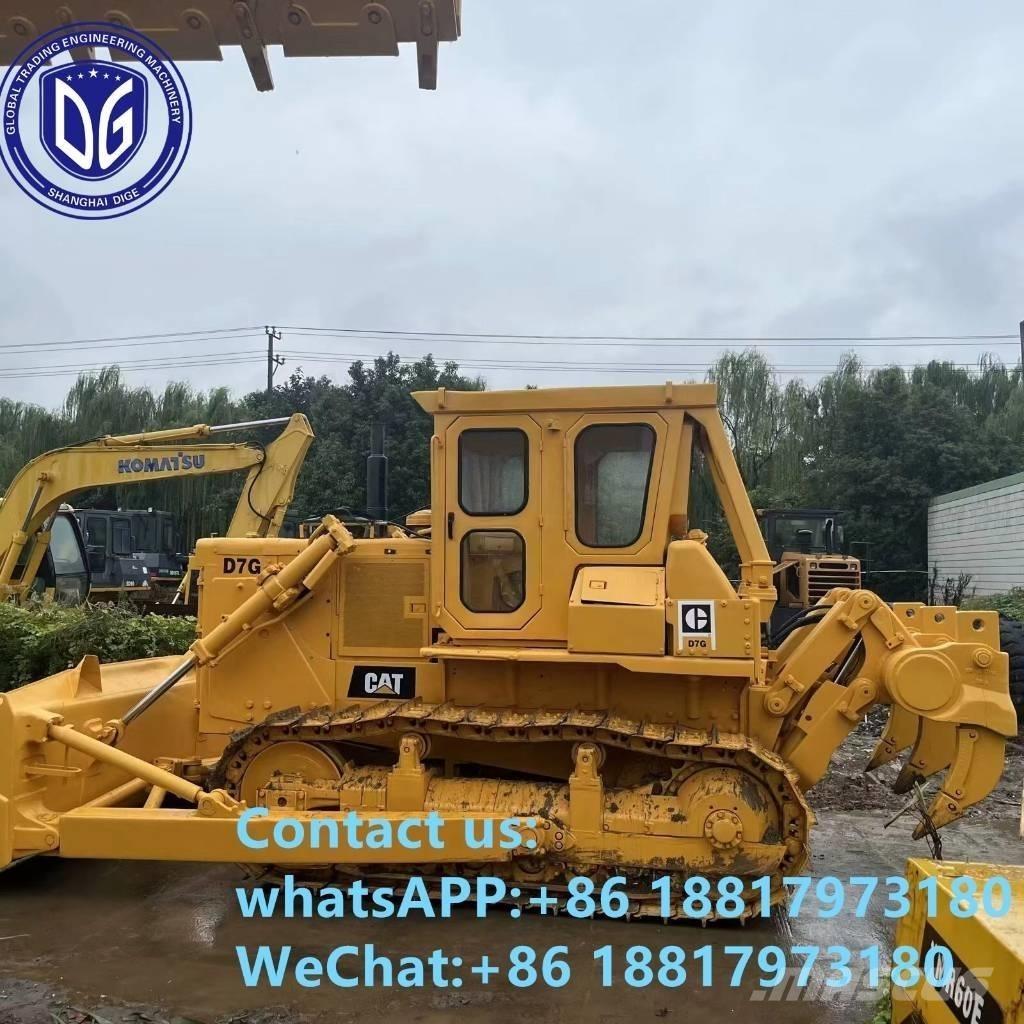 CAT D 7 G Niveleuse