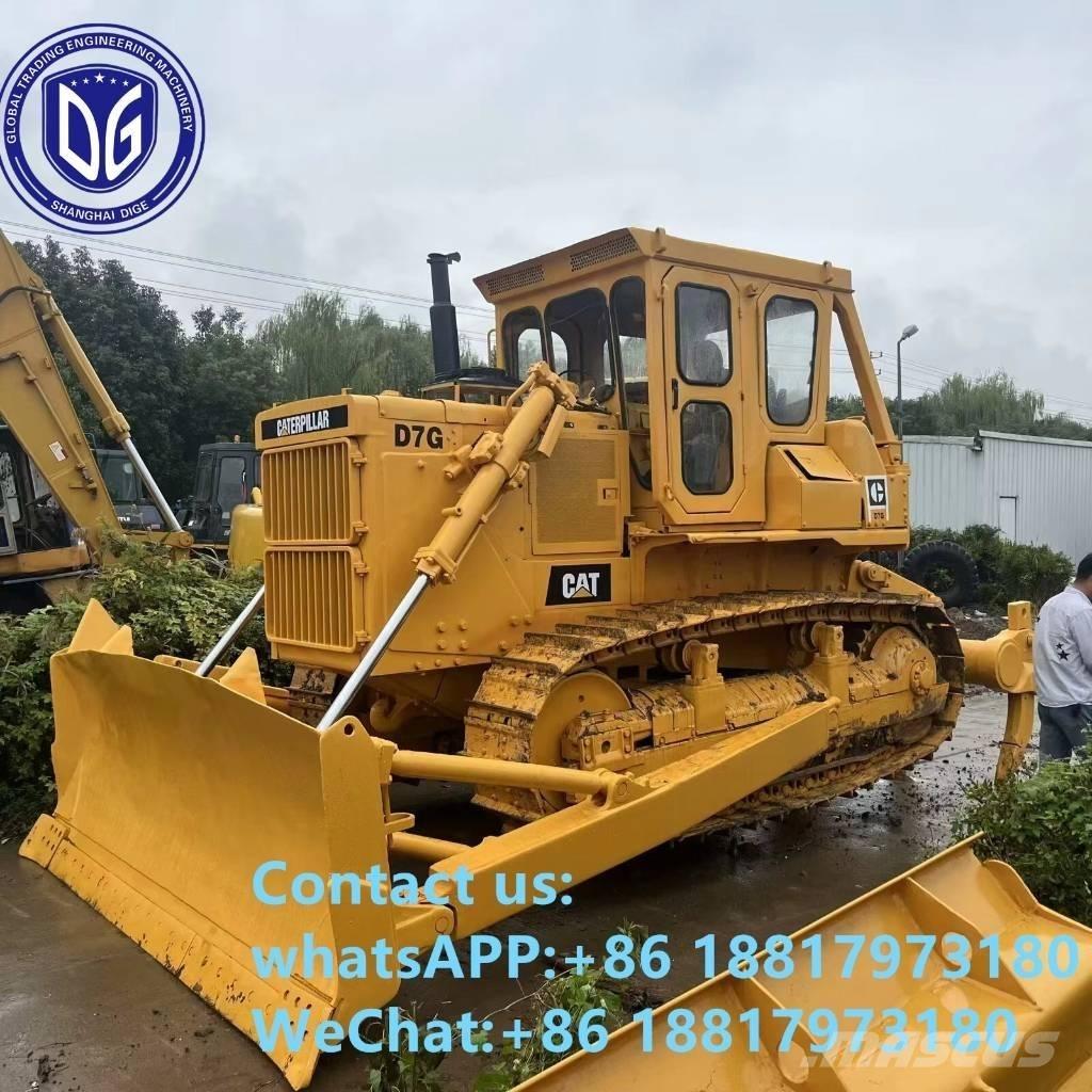 CAT D 7 G Niveleuse