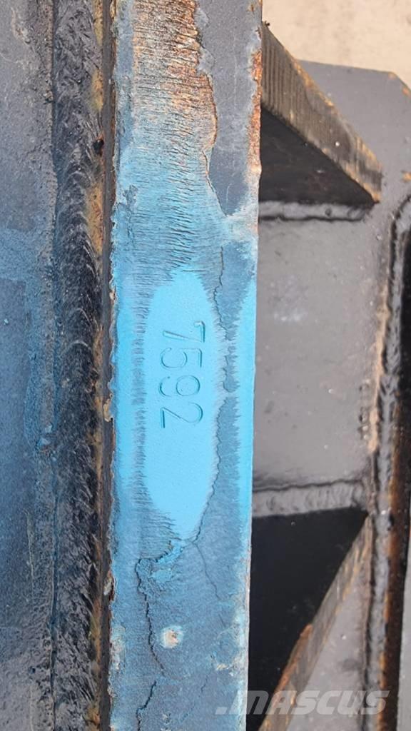  BRAND NEW RIPPERS Cisaille