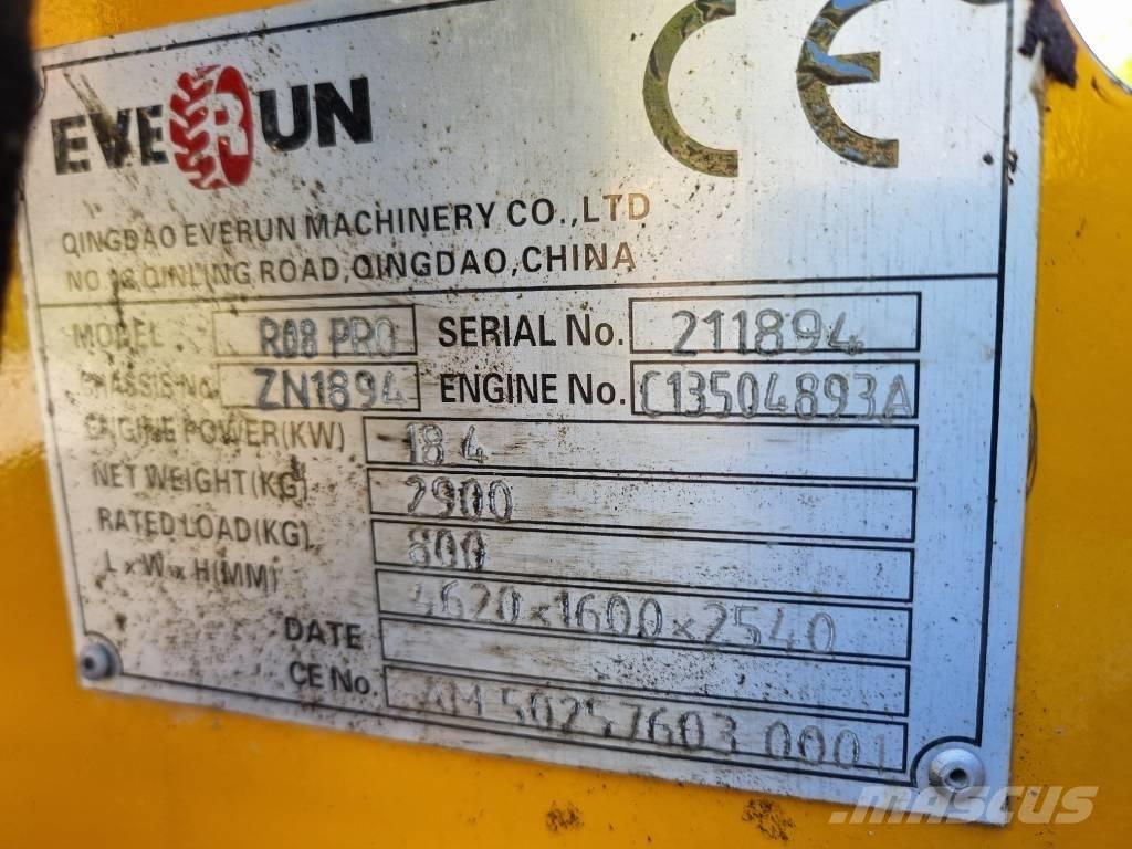 Everun R 08 Pro Chargeuse sur pneus